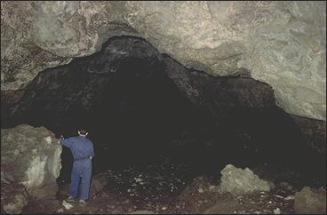Si CT 027: Grotta della Chiesa
